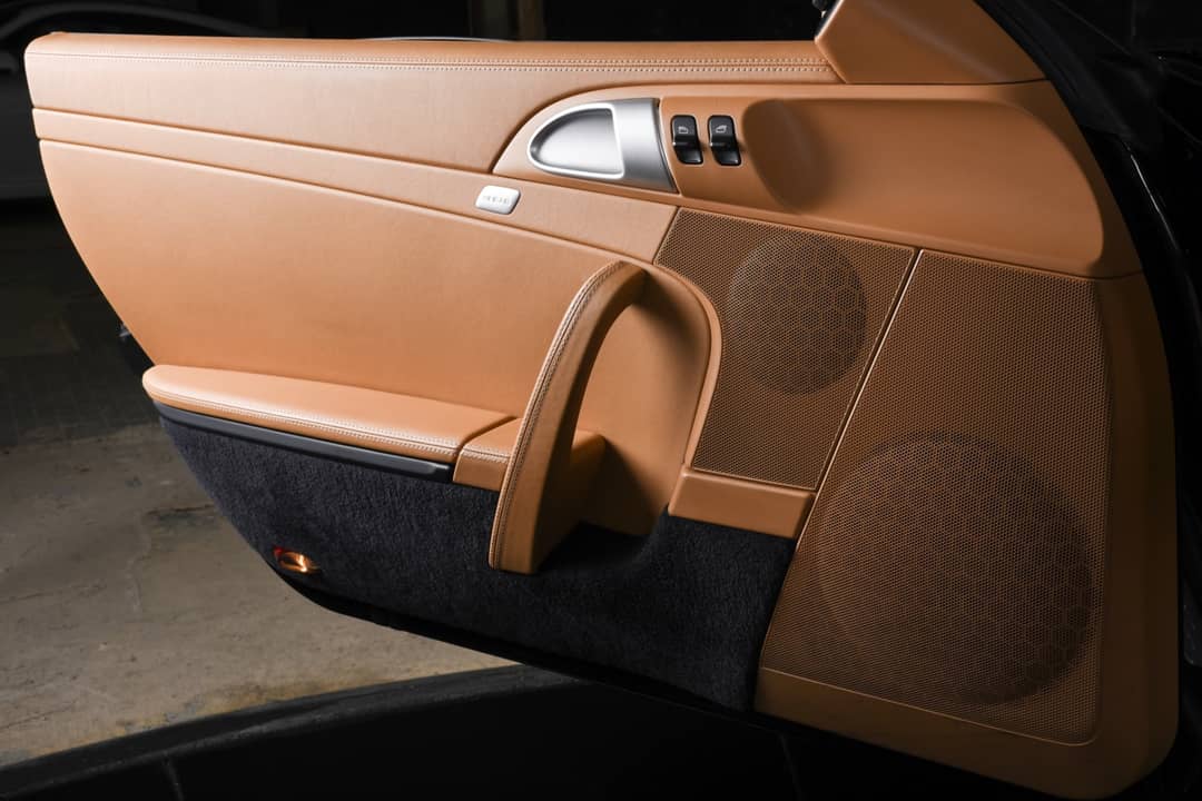 2010 Porsche 911 Targa 4S — photo 25
