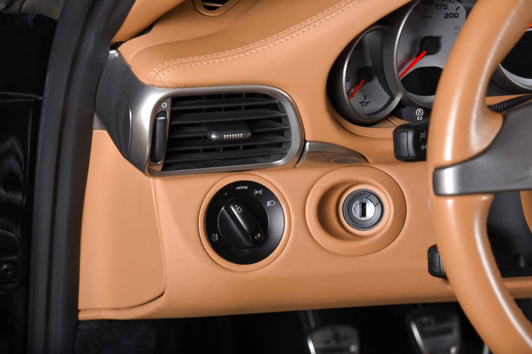 2010 Porsche 911 Targa 4S — photo 28