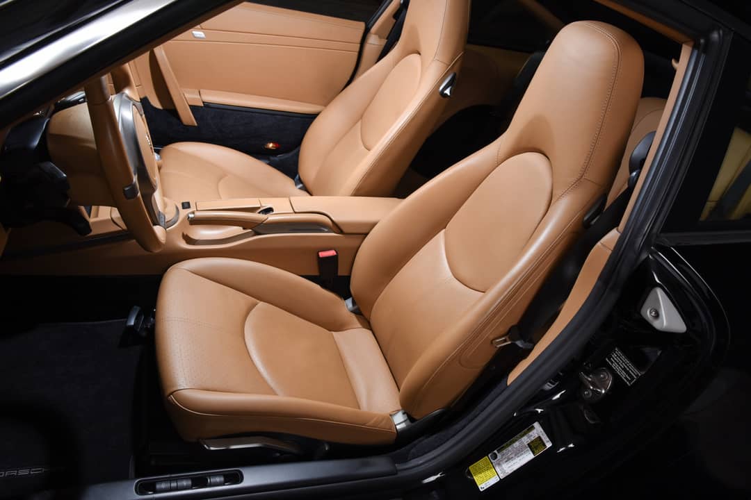 2010 Porsche 911 Targa 4S — photo 5