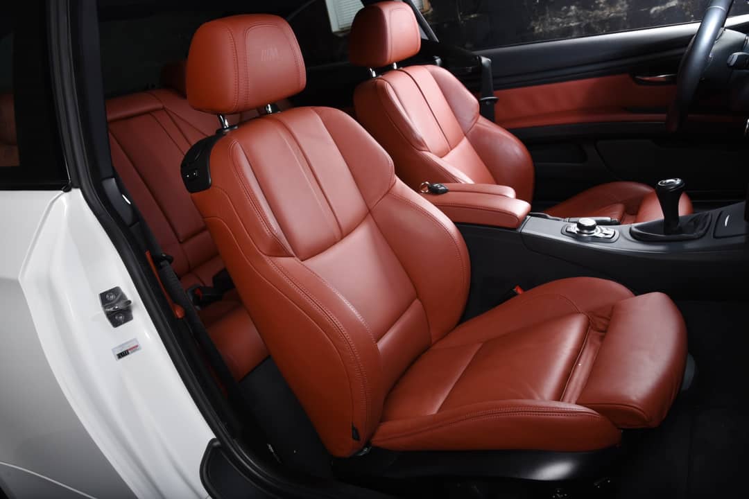 2011 BMW M3 — photo 23