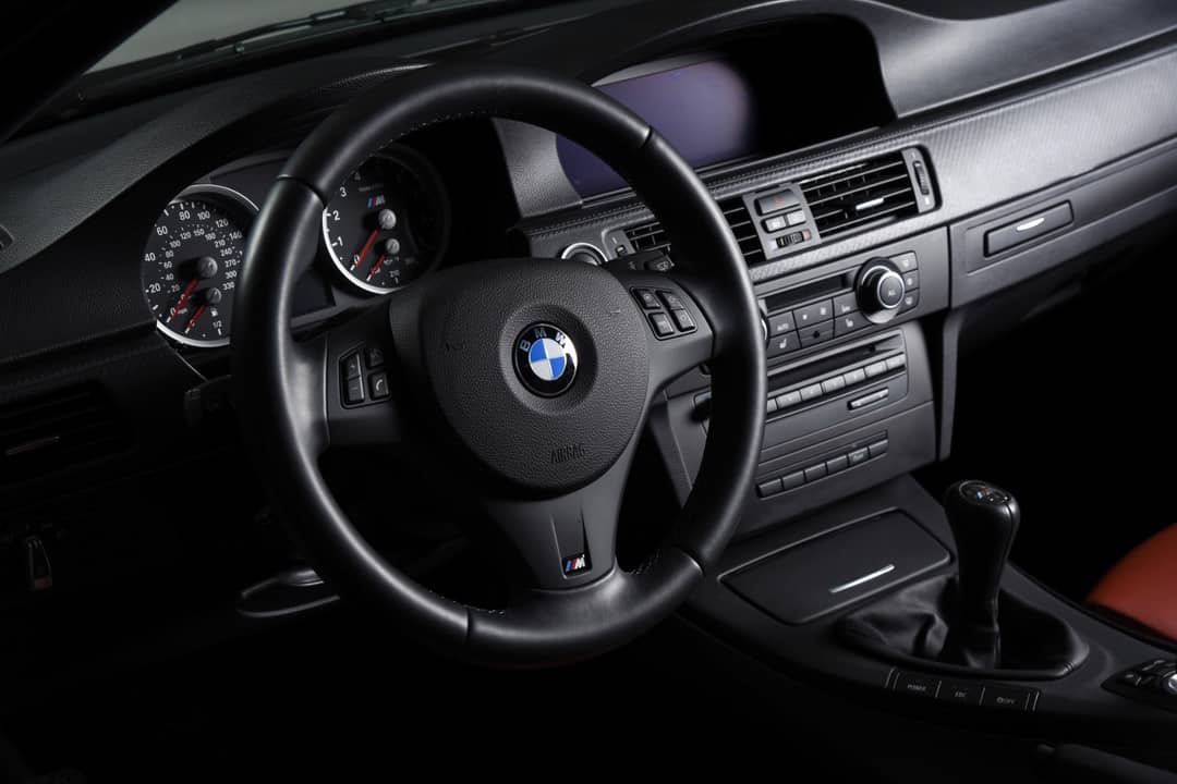 2011 BMW M3 — photo 25