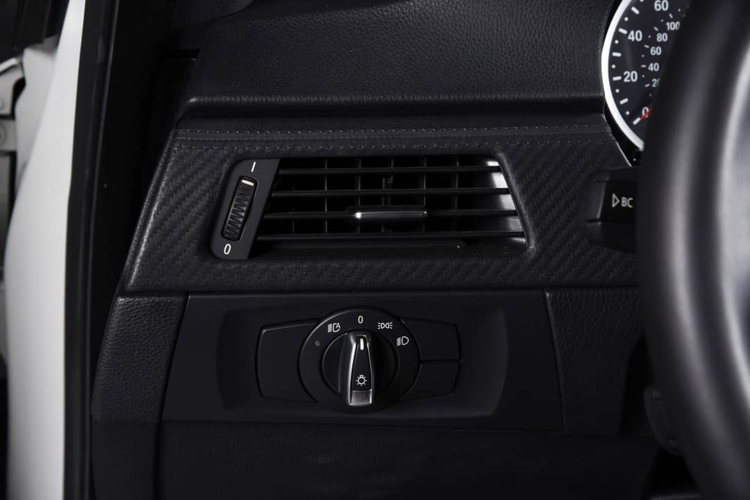 2011 BMW M3 — photo 34