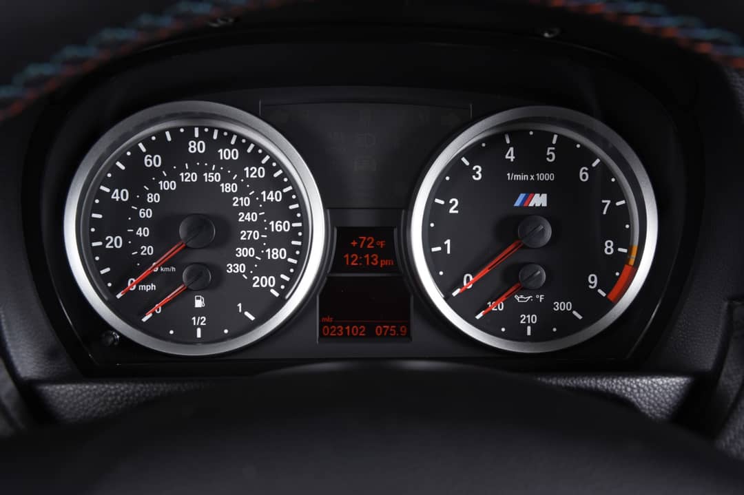 2011 BMW M3 — photo 35