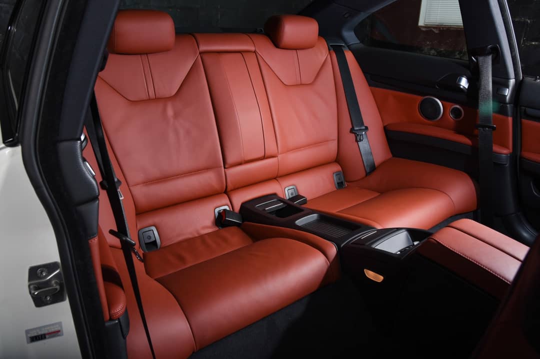 2011 BMW M3 — photo 37