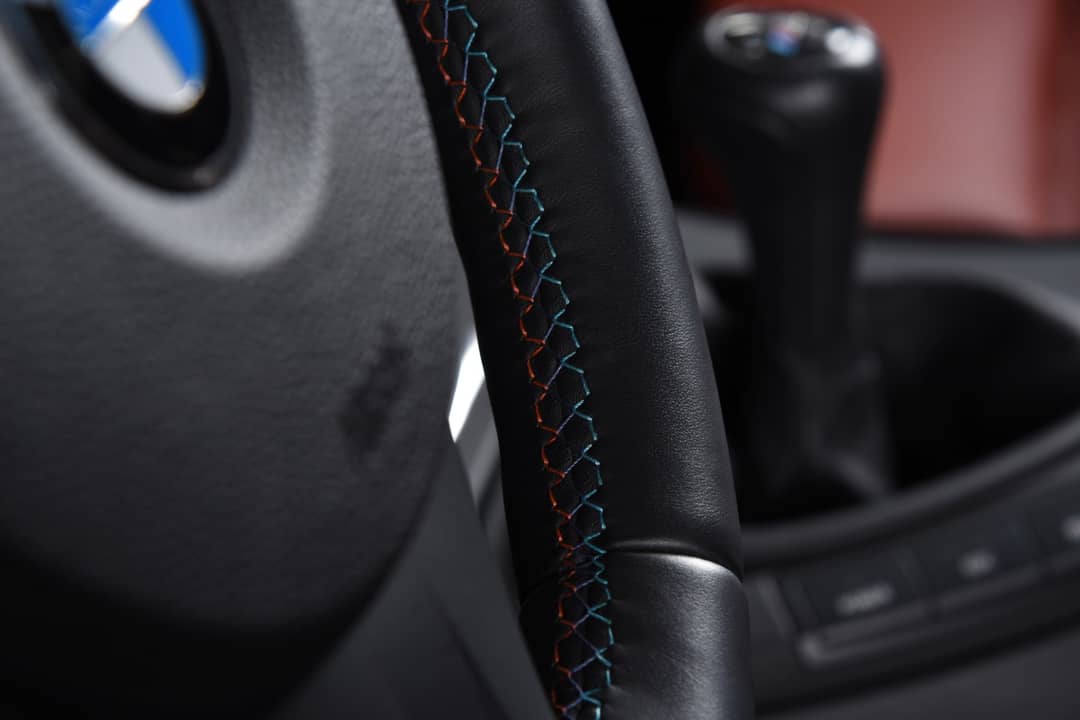 2011 BMW M3 — photo 7
