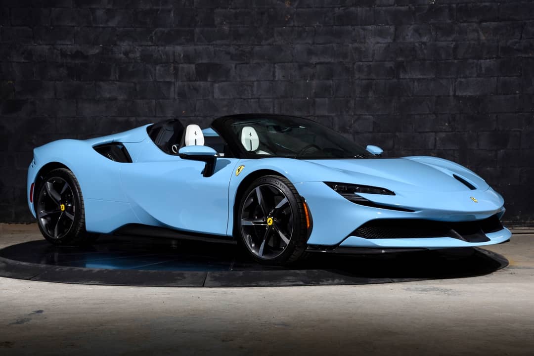 2025 Ferrari SF90 Spider — photo 2