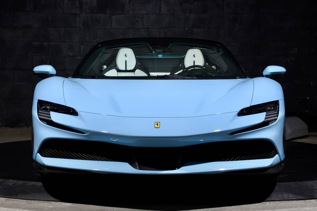 2025 Ferrari SF90 Spider — photo 12