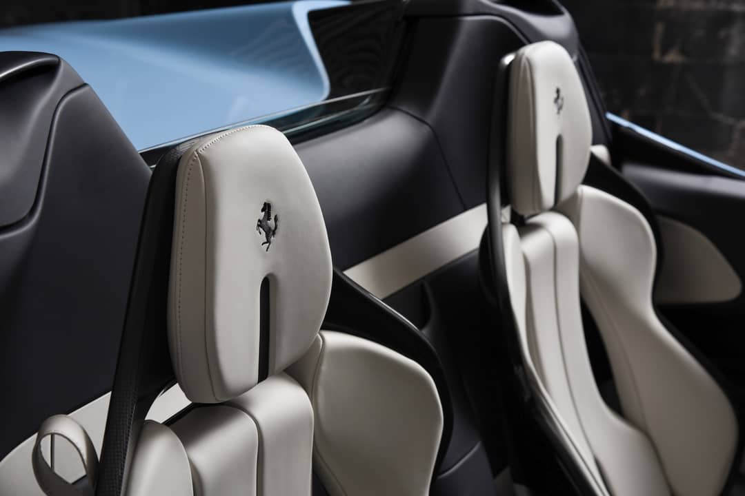 2025 Ferrari SF90 Spider — photo 26