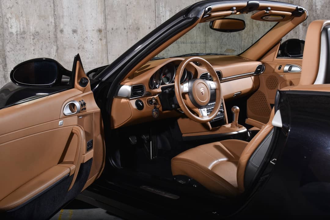 2009 Porsche 911 Carrera 4S — photo 23