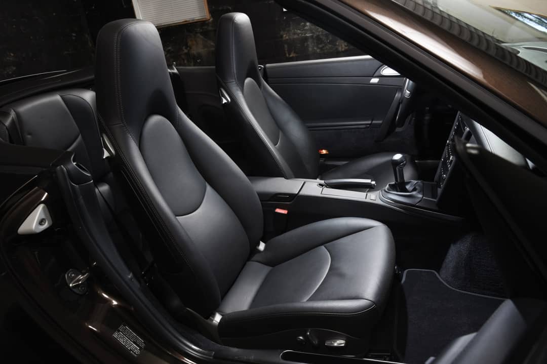 2010 Porsche 911 Carrera 4S — photo 15