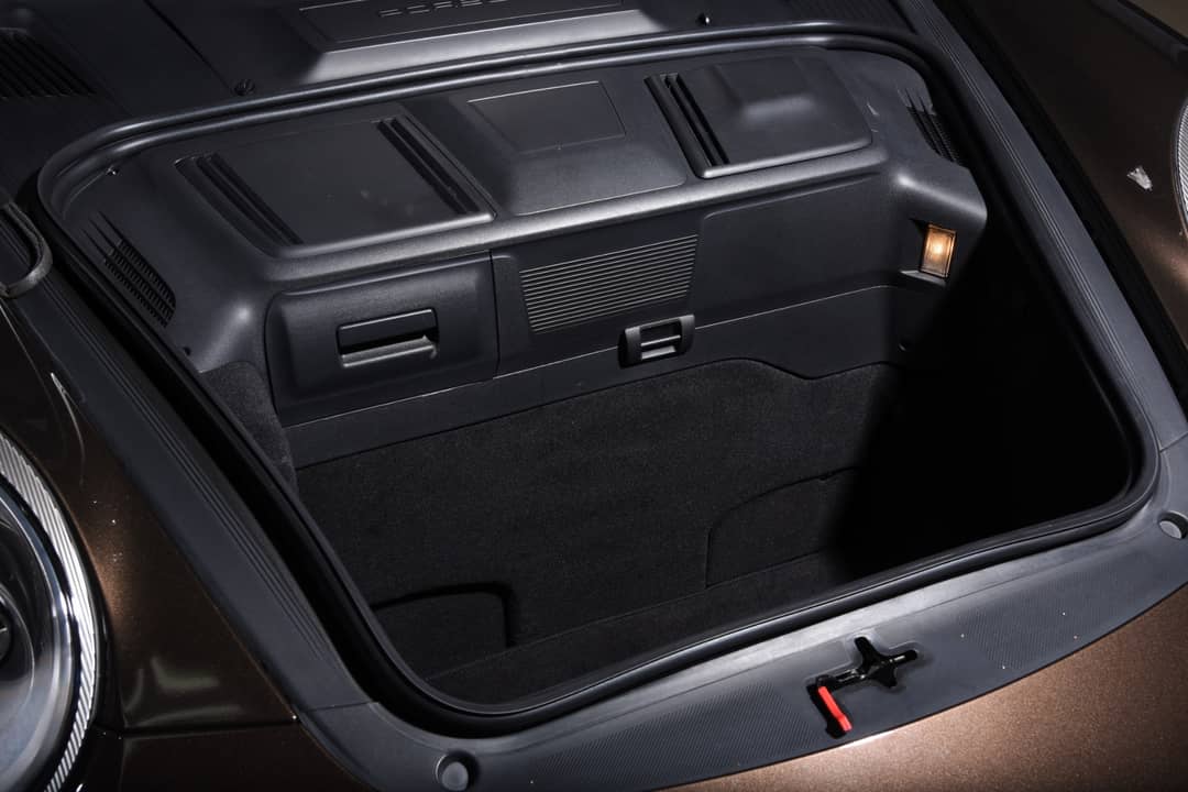 2010 Porsche 911 Carrera 4S — photo 26