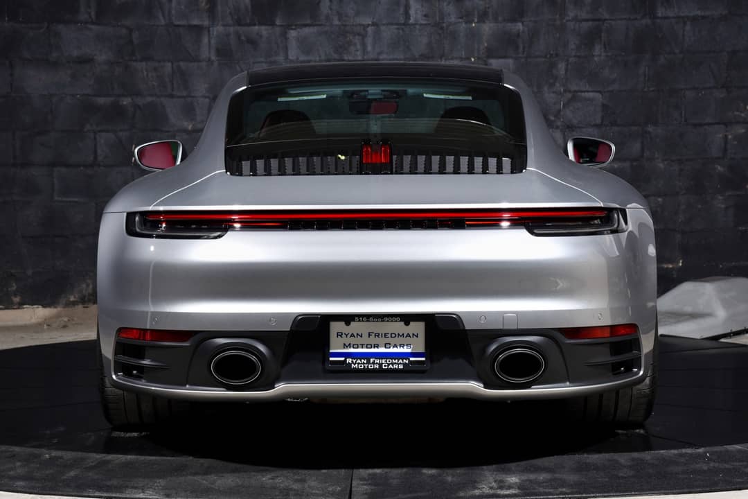 2021 Porsche 911 Carrera S — photo 14