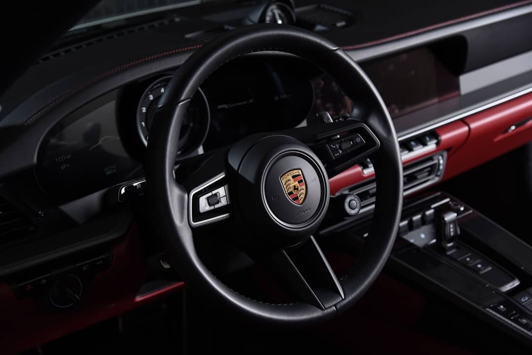 2021 Porsche 911 Carrera S — photo 18