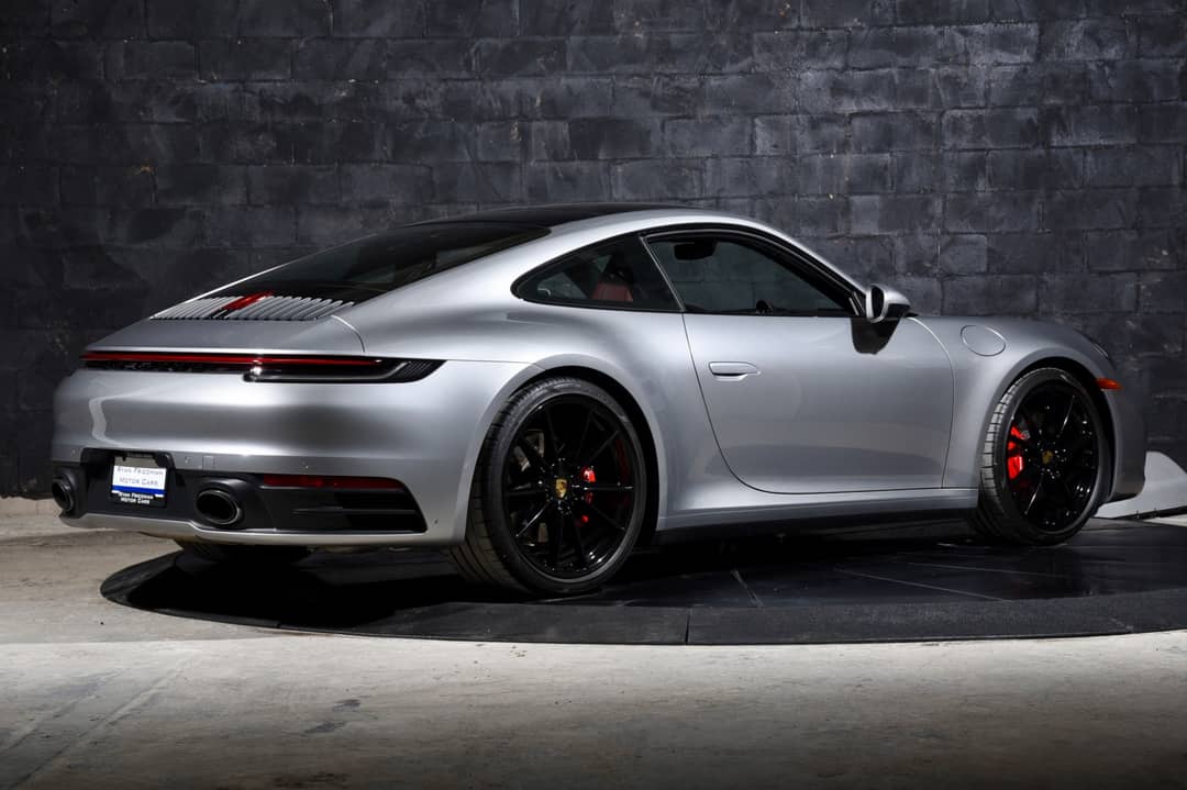 2021 Porsche 911 Carrera S — photo 3