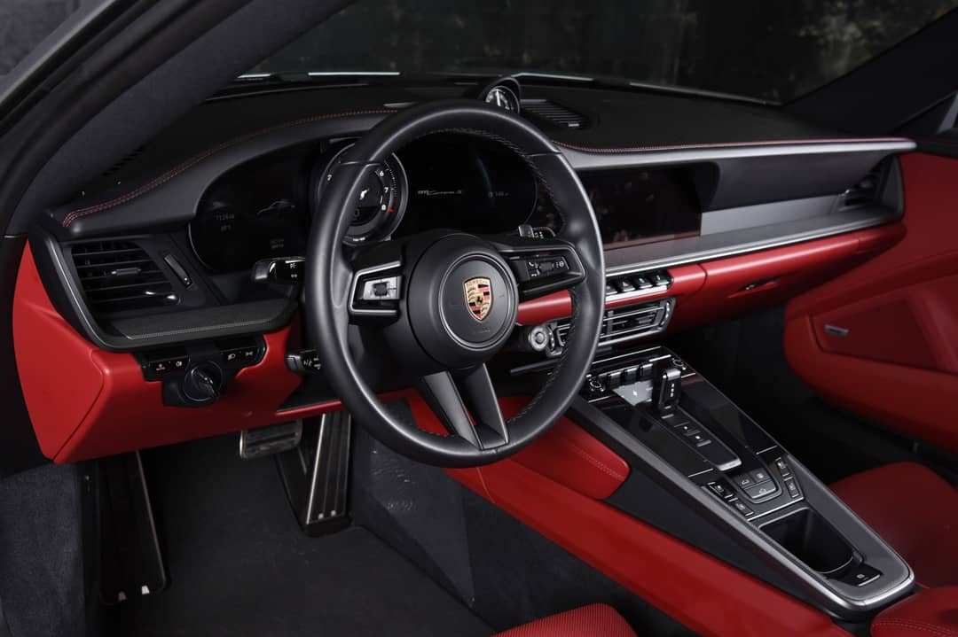 2021 Porsche 911 Carrera S — photo 4