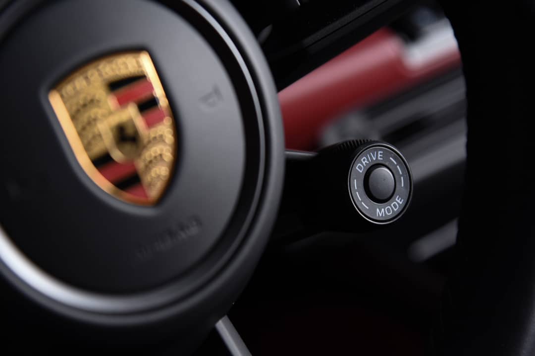 2021 Porsche 911 Carrera S — photo 9