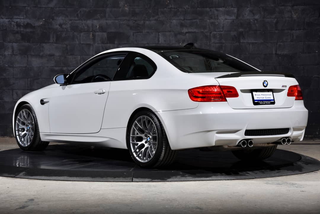 2009 BMW M3 — photo 11