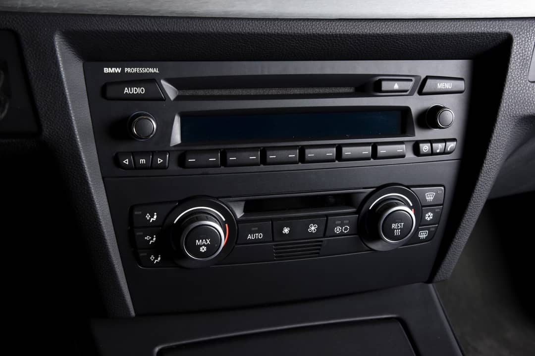 2009 BMW M3 — photo 28