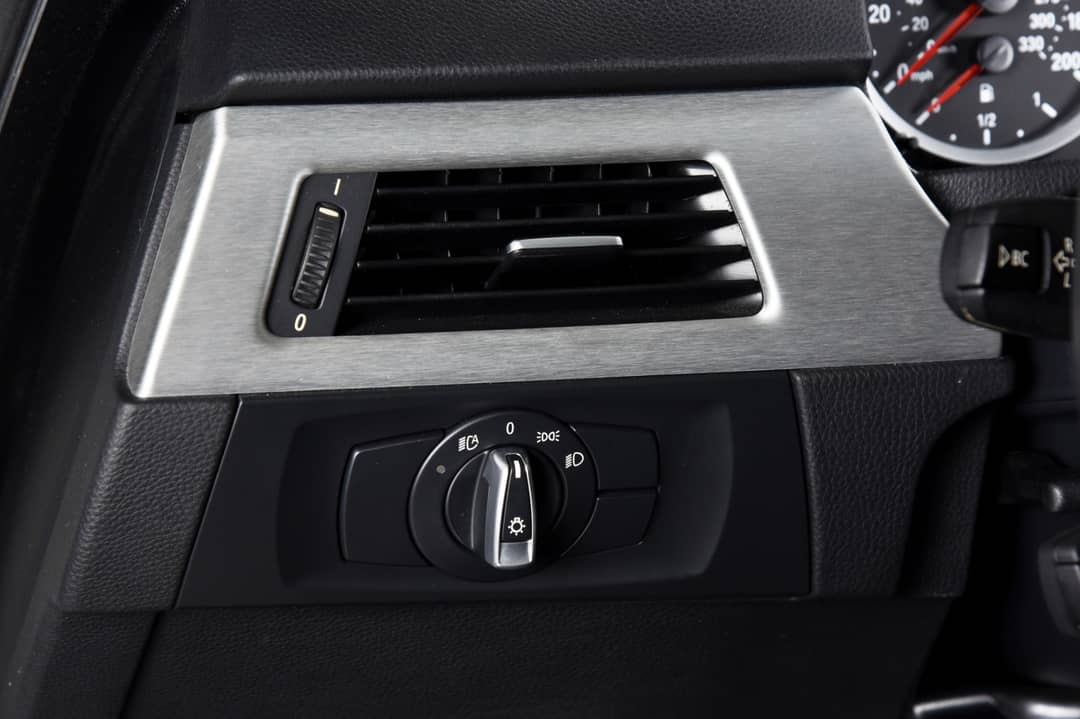 2009 BMW M3 — photo 29