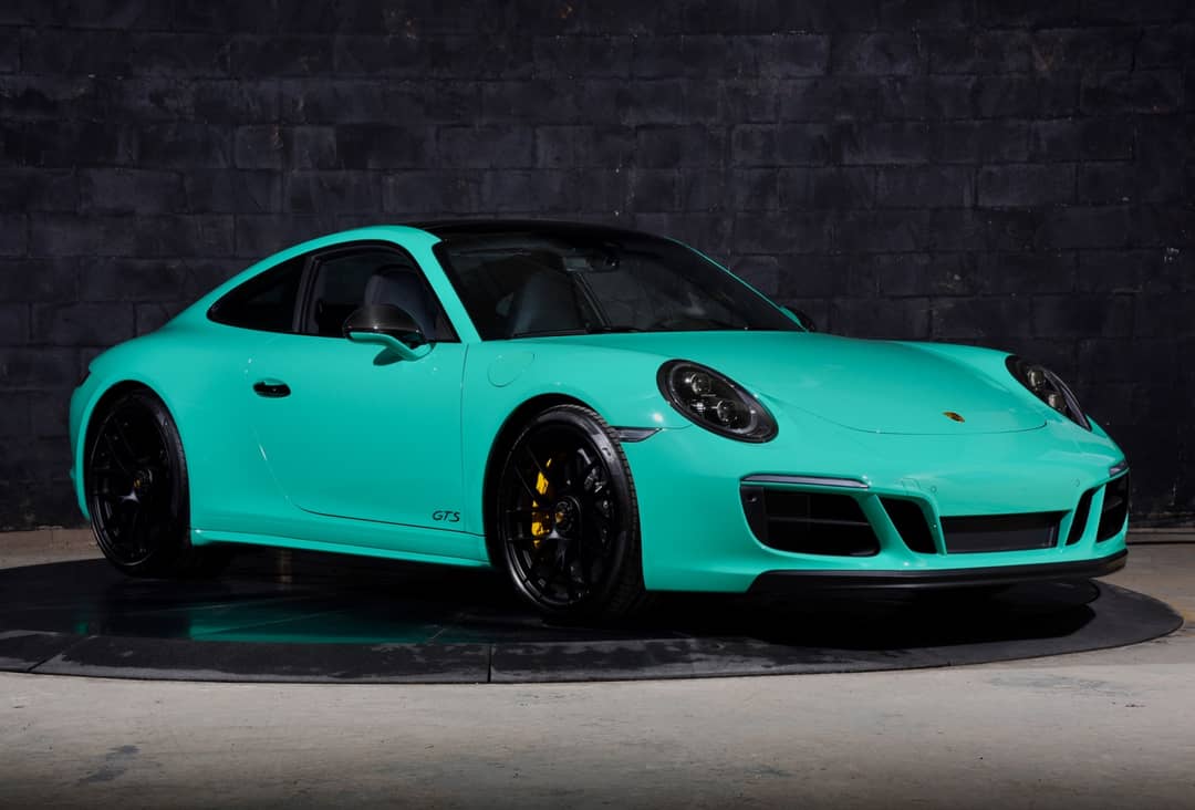 2019 Porsche 911 Carrera 4 GTS — photo 2