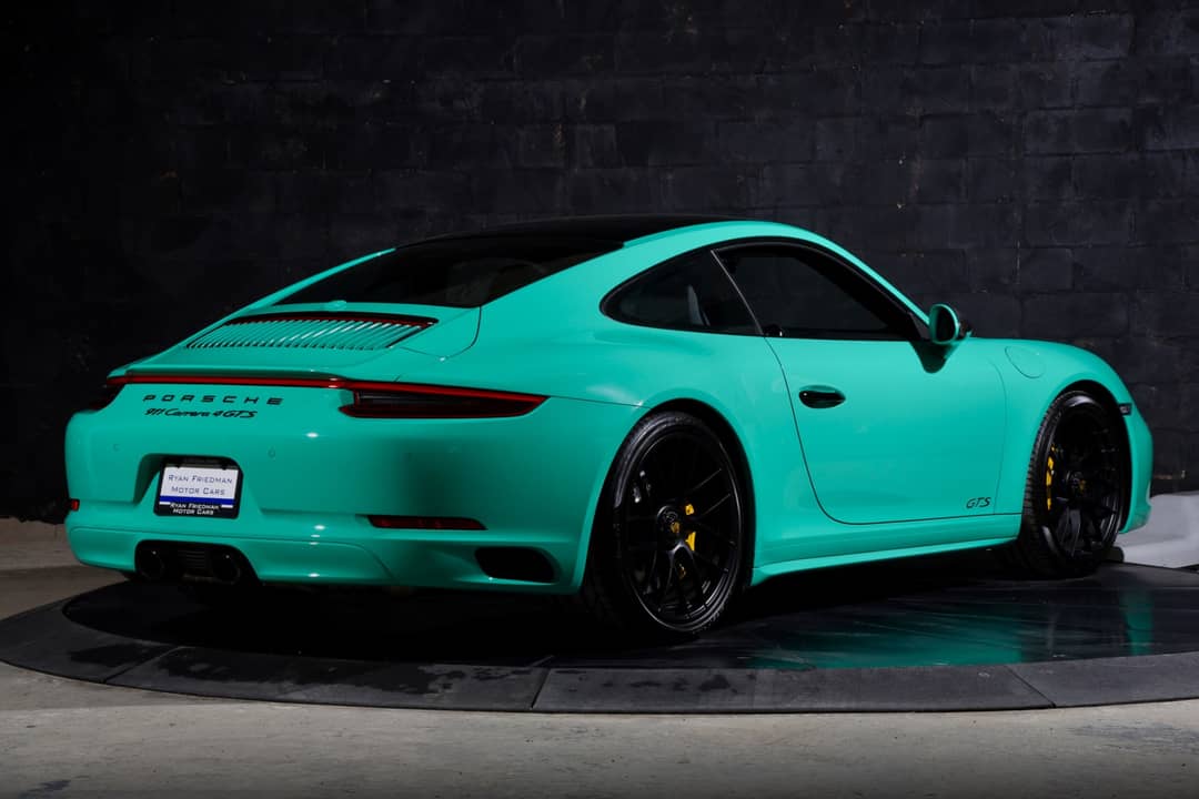 2019 Porsche 911 Carrera 4 GTS — photo 12