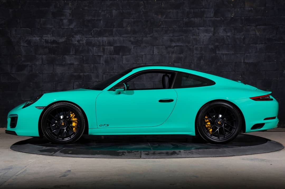 2019 Porsche 911 Carrera 4 GTS — photo 18
