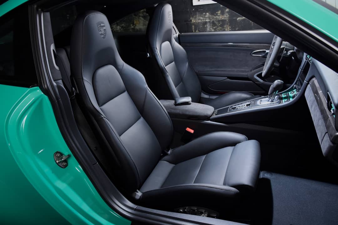 2019 Porsche 911 Carrera 4 GTS — photo 21
