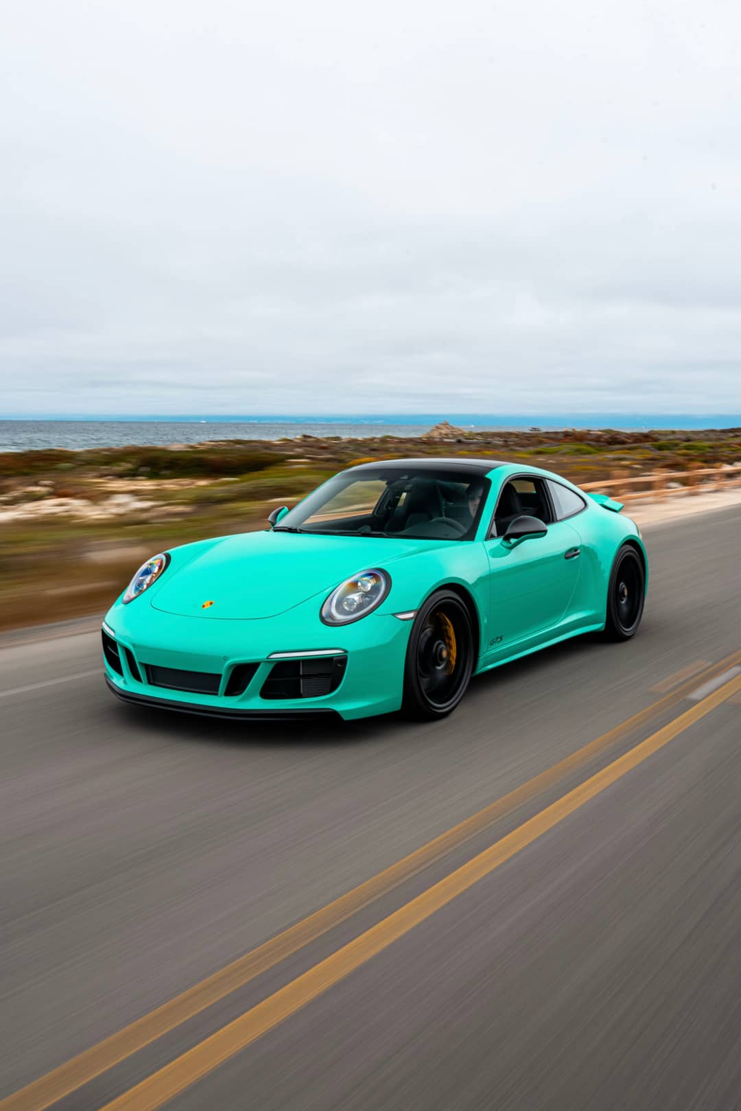 2019 Porsche 911 Carrera 4 GTS — photo 45