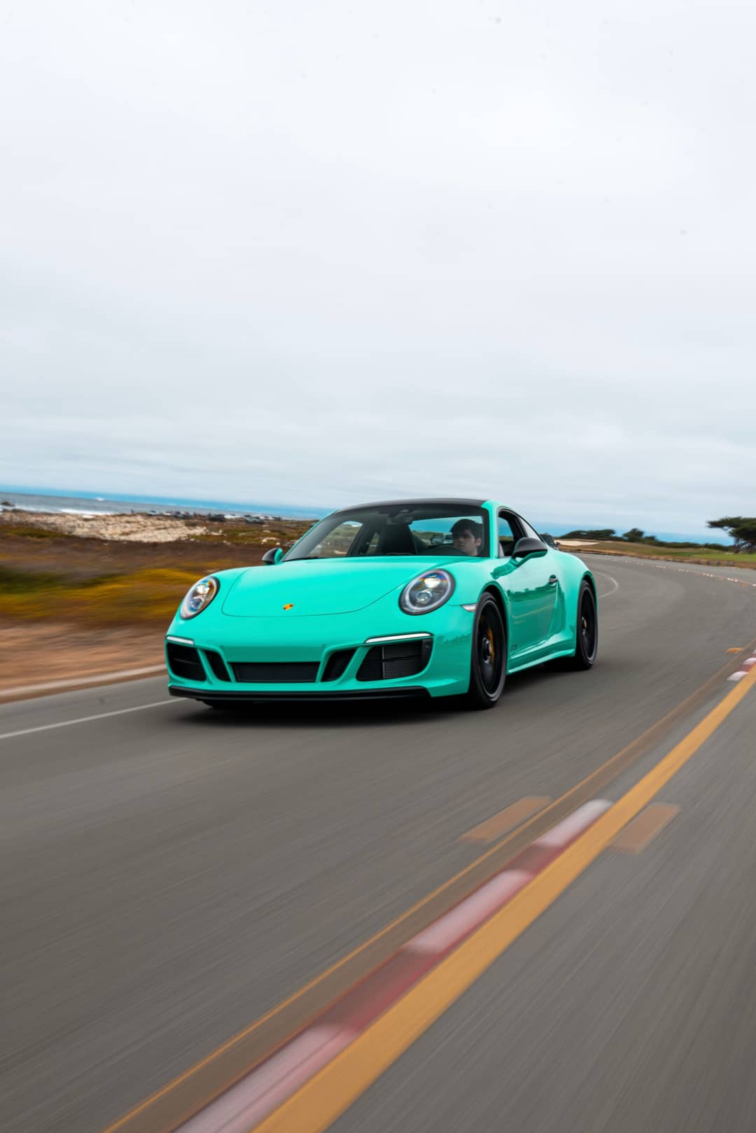 2019 Porsche 911 Carrera 4 GTS — photo 46
