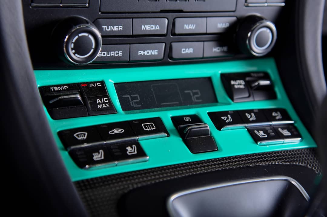 2019 Porsche 911 Carrera 4 GTS — photo 7