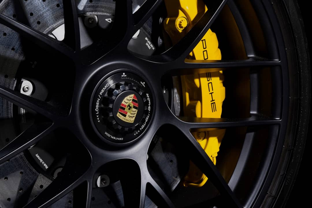 2019 Porsche 911 Carrera 4 GTS — photo 8