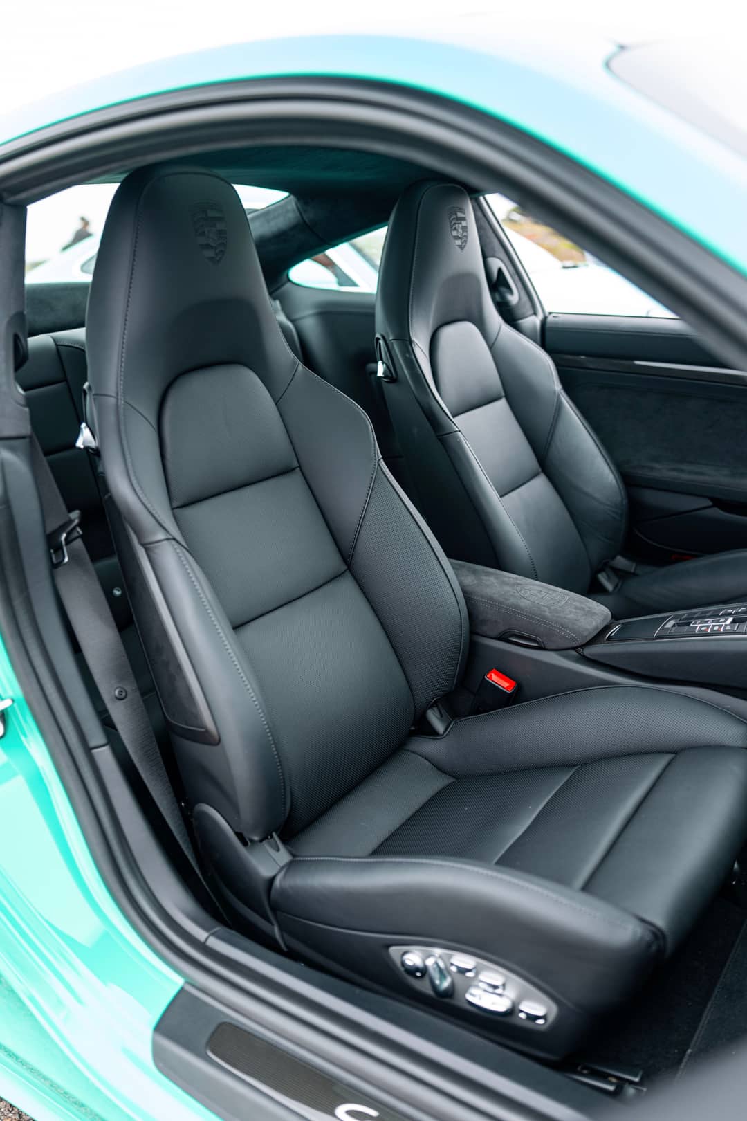 2019 Porsche 911 Carrera 4 GTS — photo 78