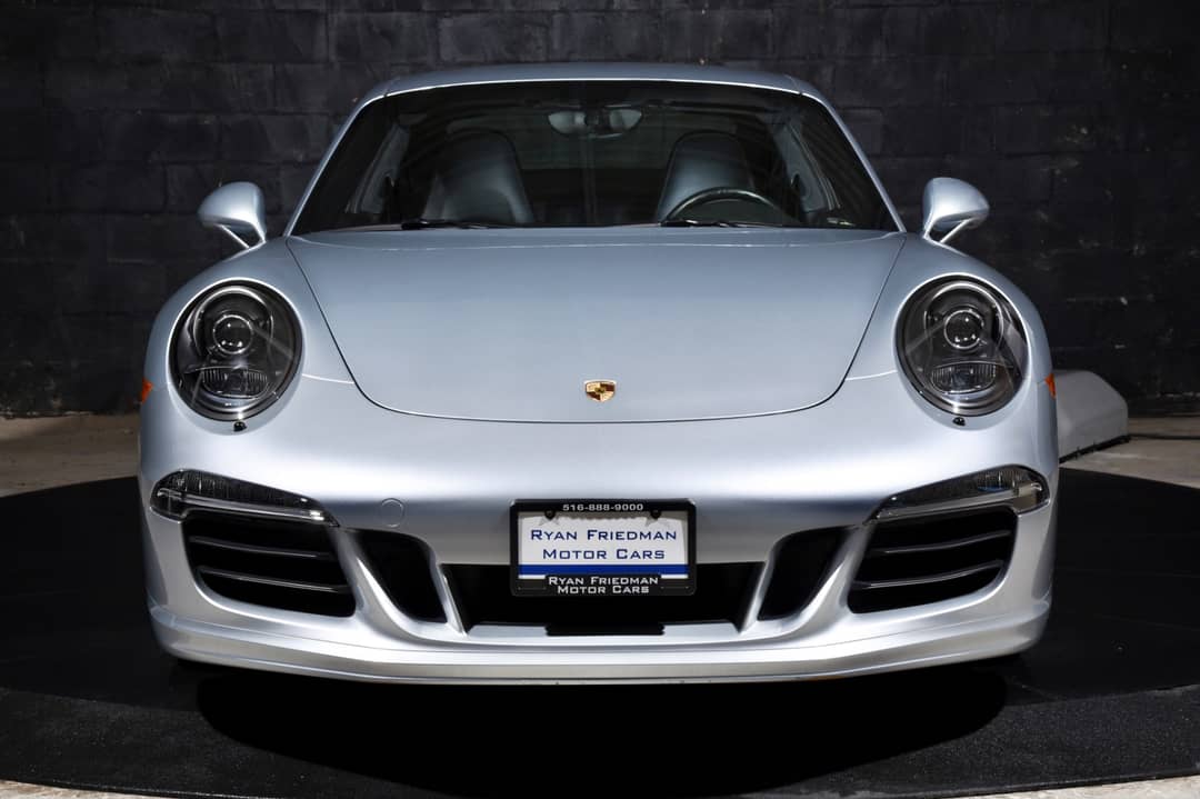 2016 Porsche 911 Carrera GTS — photo 12