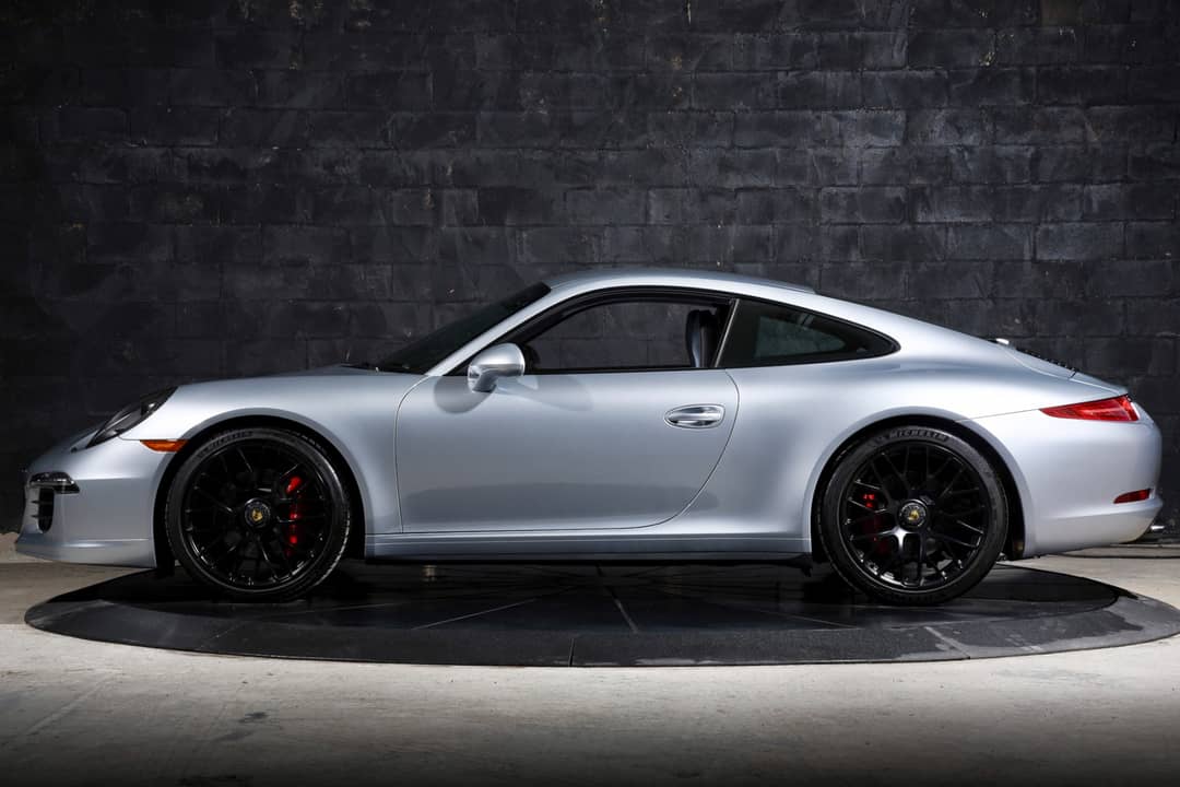 2016 Porsche 911 Carrera GTS — photo 14