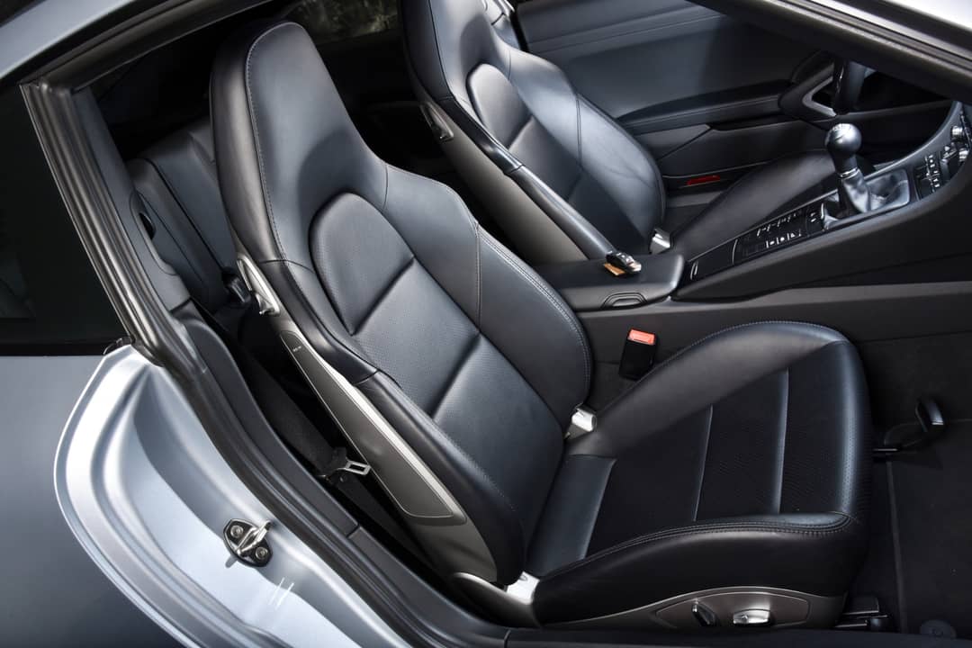 2016 Porsche 911 Carrera GTS — photo 17