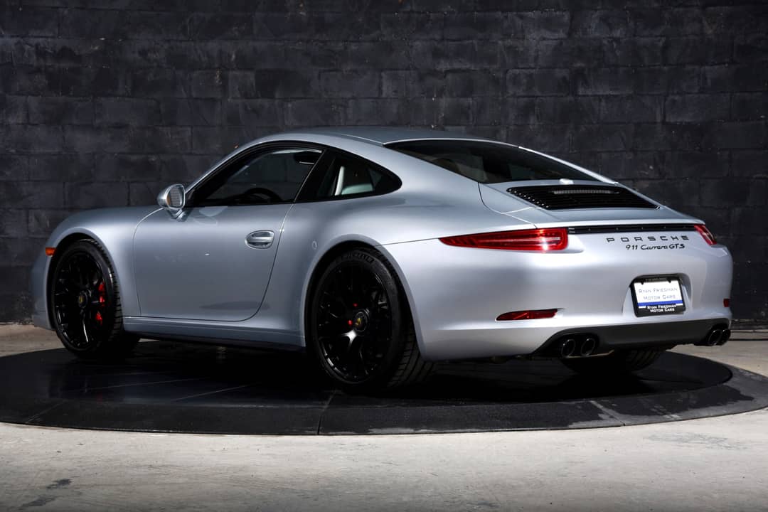 2016 Porsche 911 Carrera GTS — photo 3