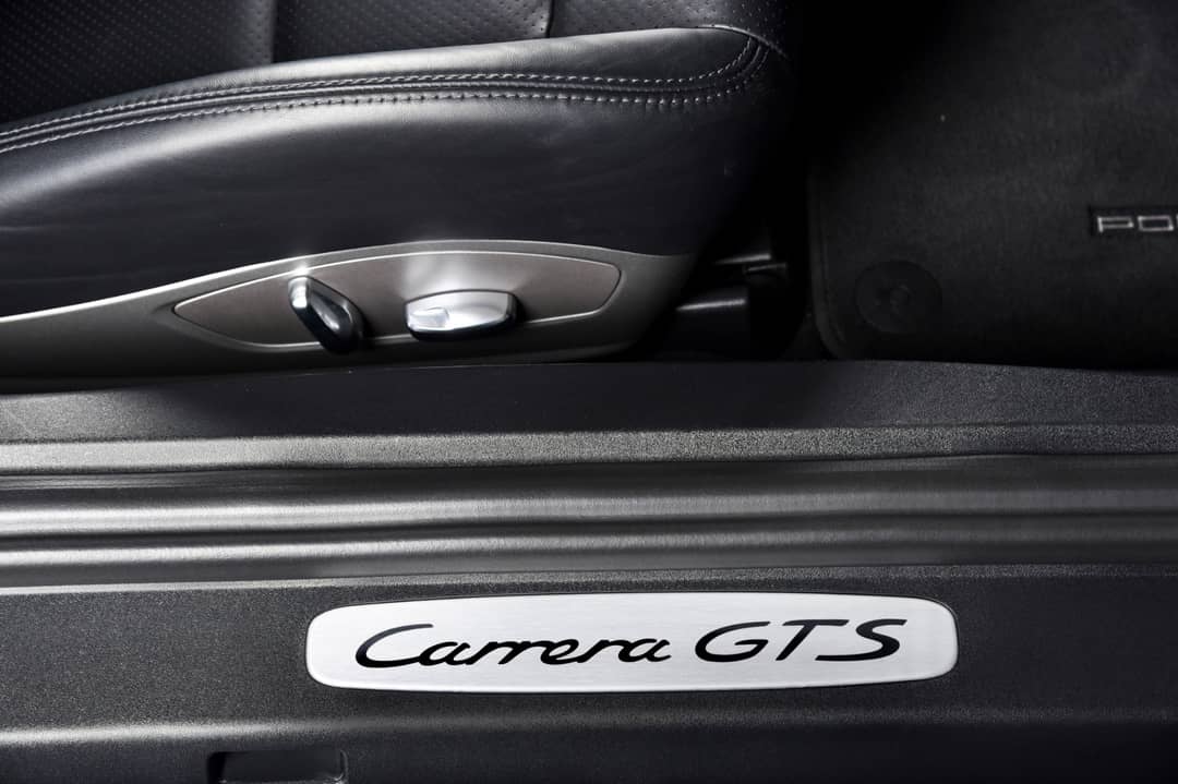 2016 Porsche 911 Carrera GTS — photo 27
