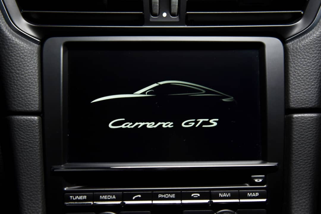 2016 Porsche 911 Carrera GTS — photo 31