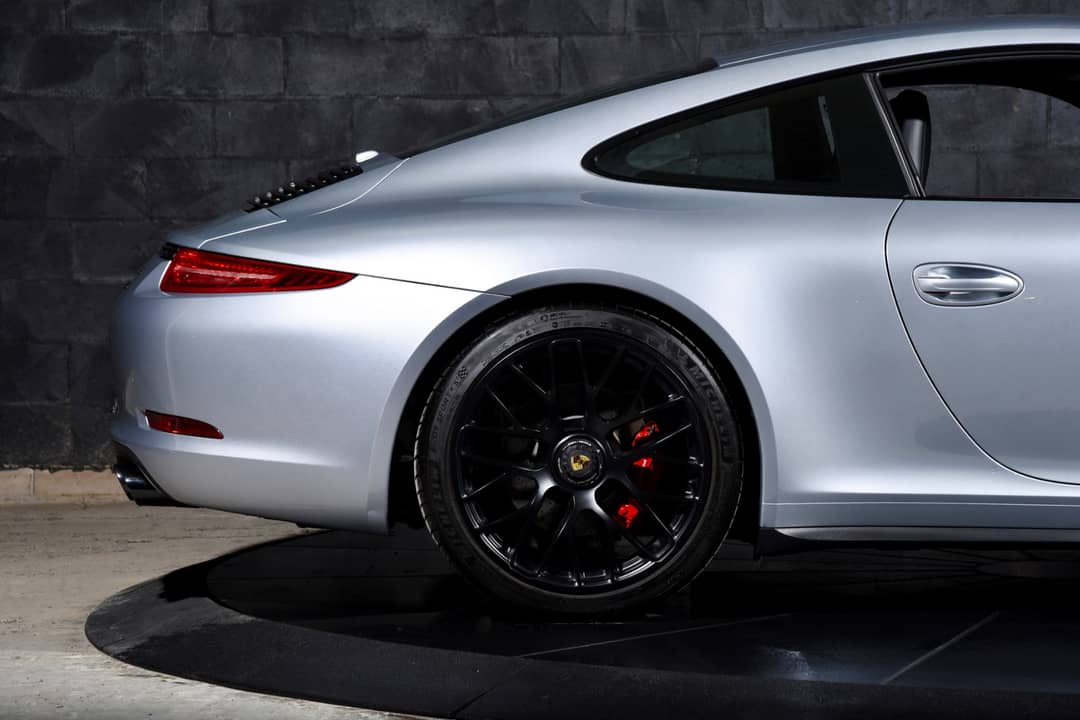 2016 Porsche 911 Carrera GTS — photo 41
