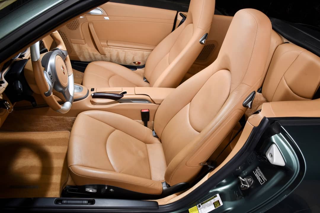 2010 Porsche 911 Carrera — photo 18