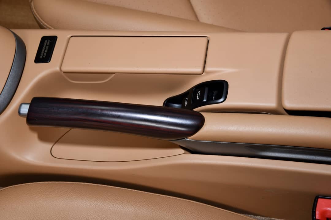 2010 Porsche 911 Carrera — photo 28