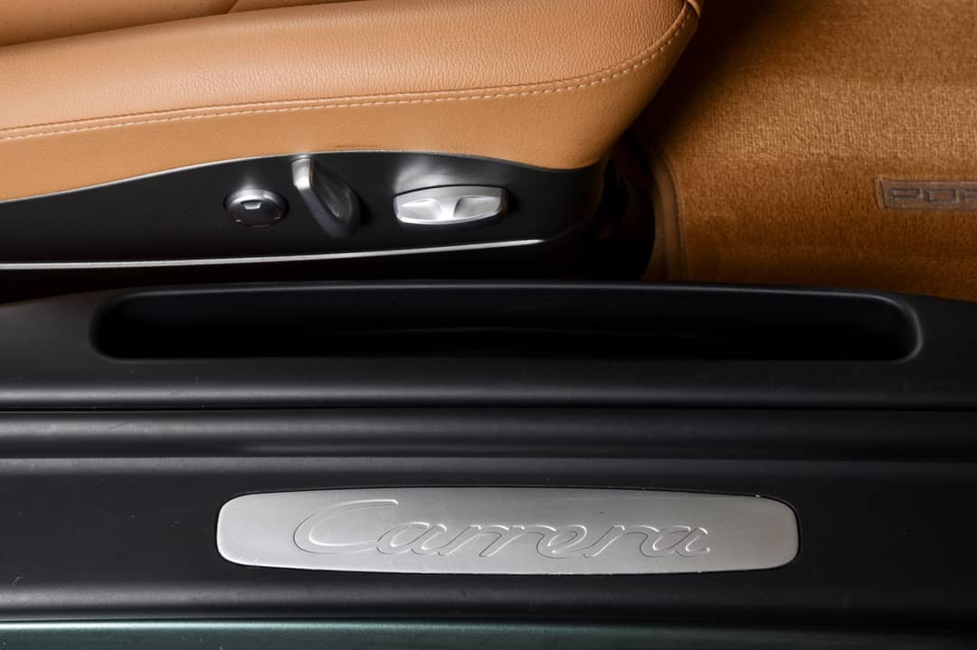2010 Porsche 911 Carrera — photo 29