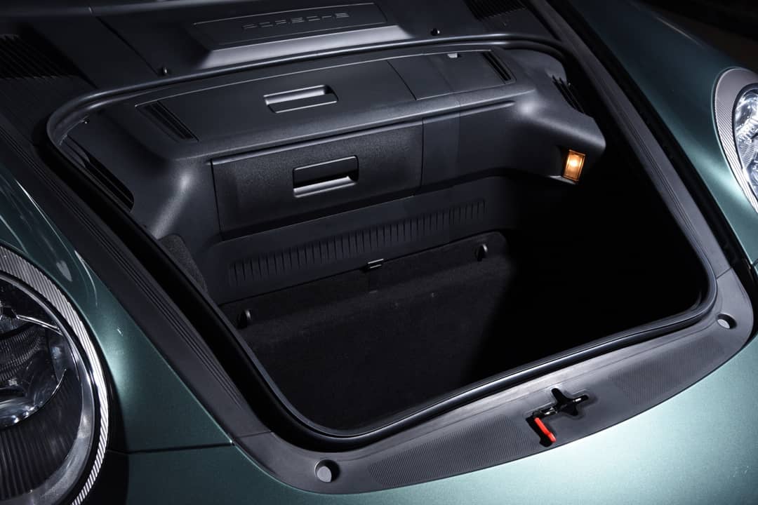 2010 Porsche 911 Carrera — photo 33