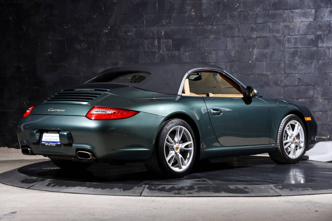 2010 Porsche 911 Carrera — photo 37
