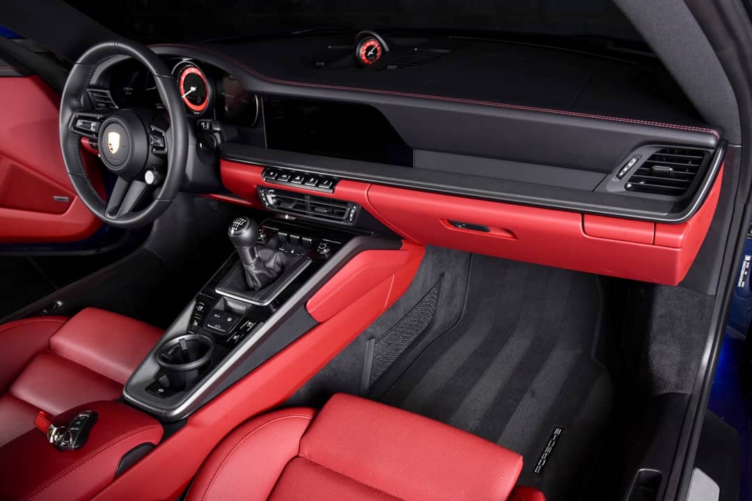 2024 Porsche 911 Carrera S — photo 15