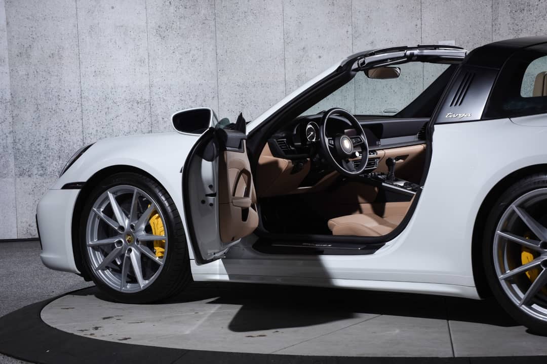 2024 Porsche 911 Targa 4S — photo 14