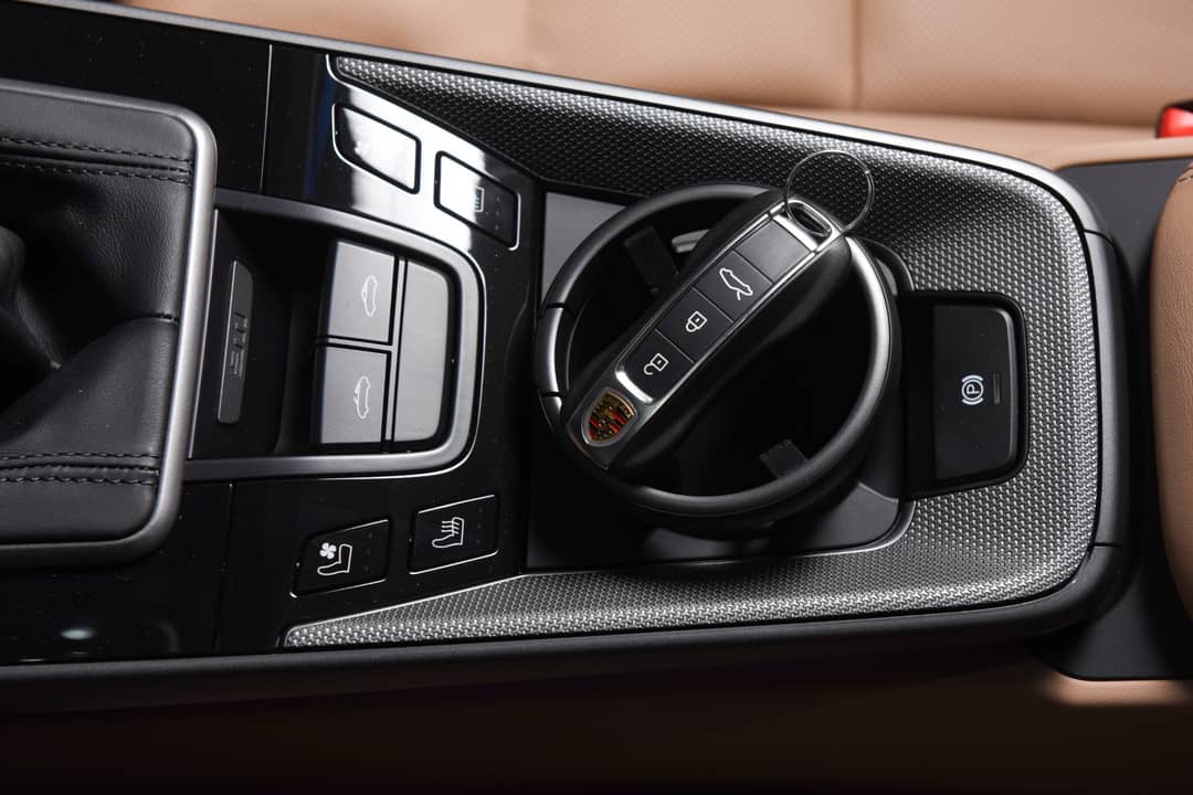 2024 Porsche 911 Targa 4S — photo 25