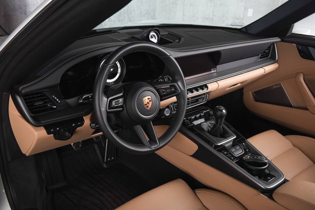 2024 Porsche 911 Targa 4S — photo 4