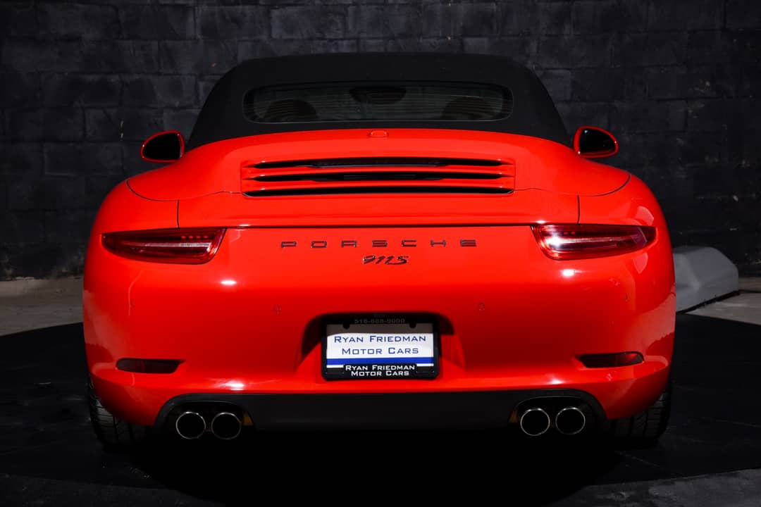 2016 Porsche 911 Carrera S — photo 30