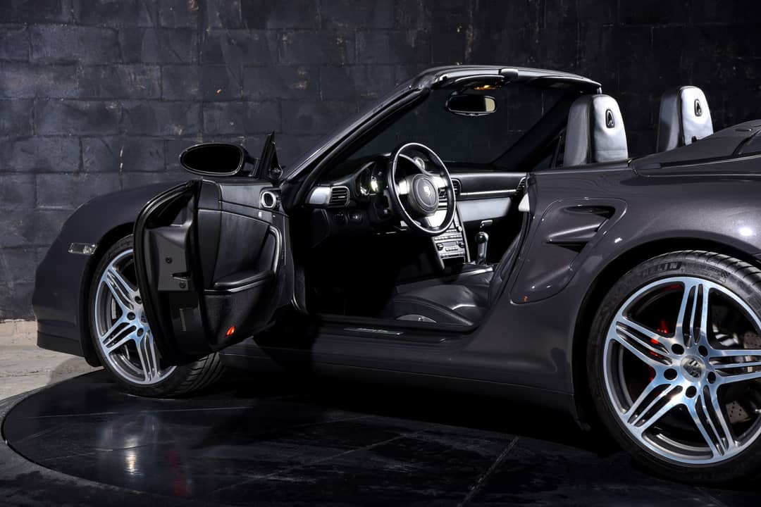 2009 Porsche 911 Turbo — photo 16